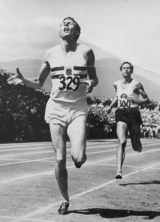 Roger Bannister 4 minute mile Roger Bannister 4 minute mile